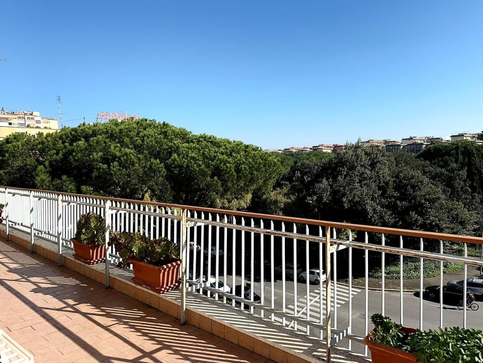 Terrazza Sul Parco Apartment Rome Bagian luar foto